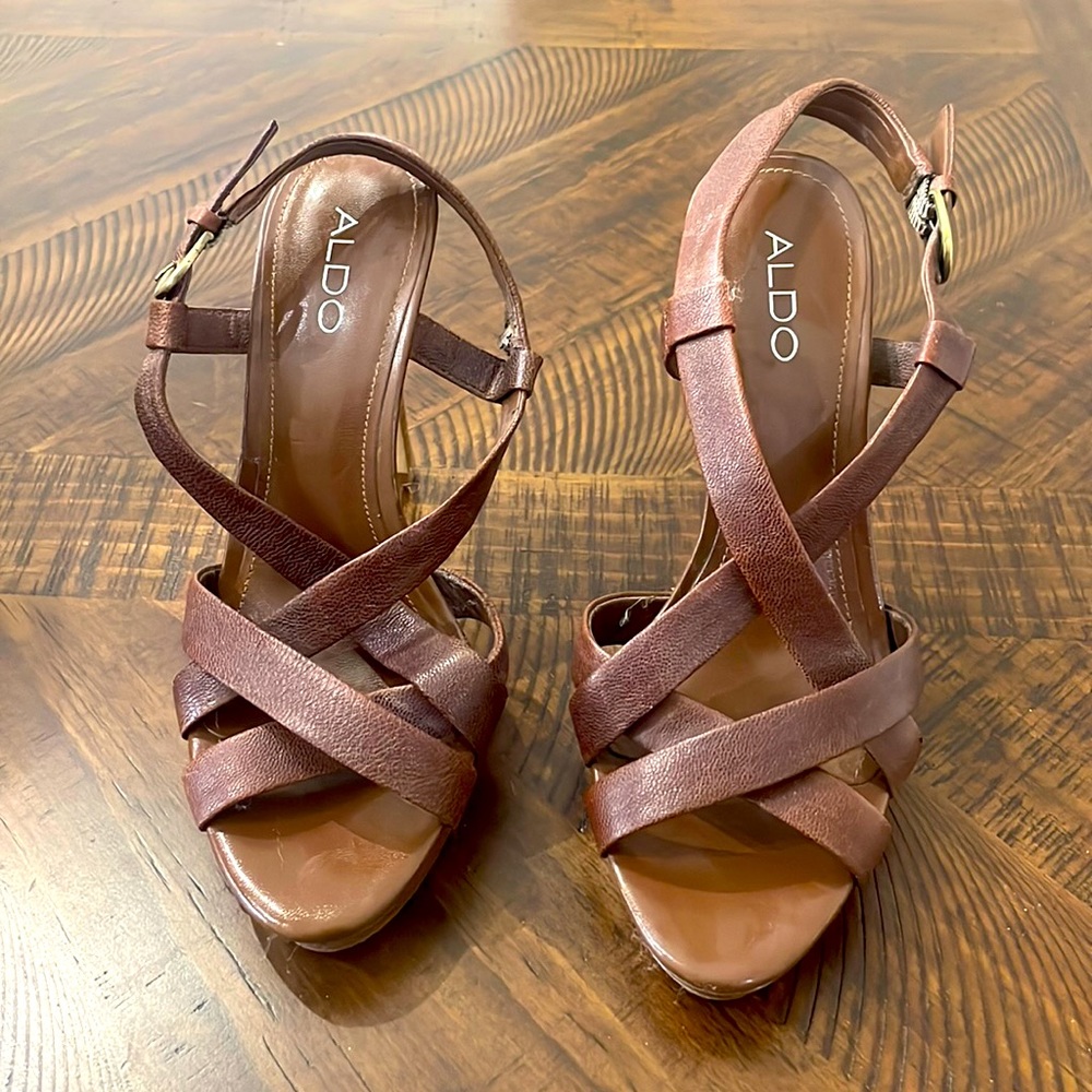 Aldo strappy 4” heel size 39